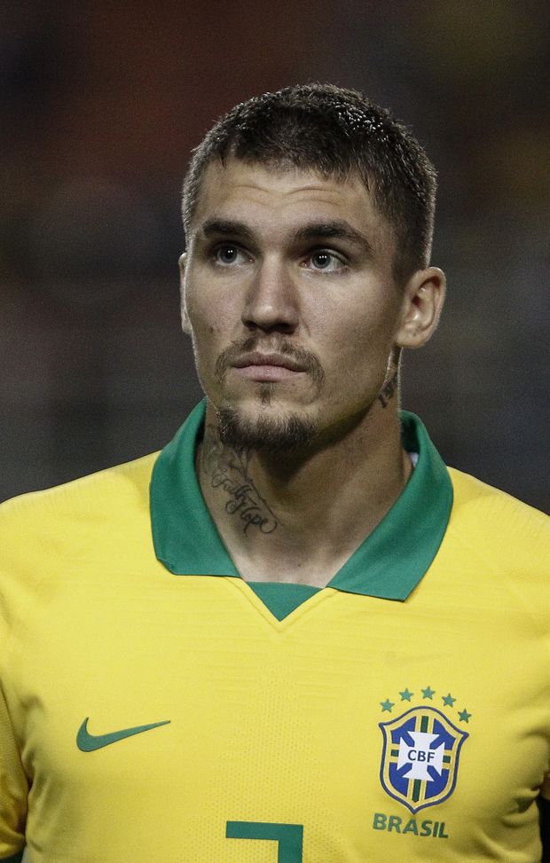 SAO PAULO, BRAZIL - SEPTEMBER 09: Lyanco of Brazil looks on before a Olympic Soccer Friendly match between Brazil and Chile at Pacaembu Stadium on September 09, 2019 in Sao Paulo, Brazil. (Photo by Miguel Schincariol/Getty Images) SAO PAULO, BRAZIL - SEPTEMBER 09: Lyanco of Brazil looks on before a Olympic Soccer Friendly match between Brazil and Chile at Pacaembu Stadium on September 09, 2019 in Sao Paulo, Brazil. (Photo by Miguel Schincariol/Getty Images)