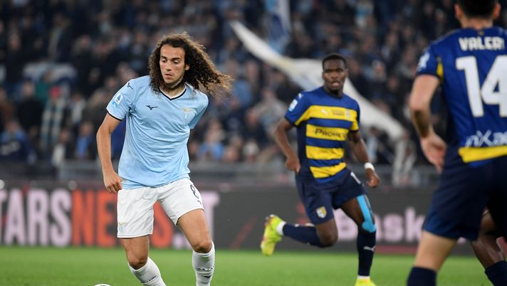 ROME, ITALY - APRIL 28: Matteop Guendouzi of SS Lazio in action during the Serie match between Lazio and Parma at Stadio Olimpico on April 28, 2025 in Rome, Italy. (Photo by Marco Rosi - SS Lazio/Getty Images) Lazio-Juventus, Guendouzi a LSC: “Sfida cruciale. Dobbiamo vincere per i nostri tifosi” - immagine 1