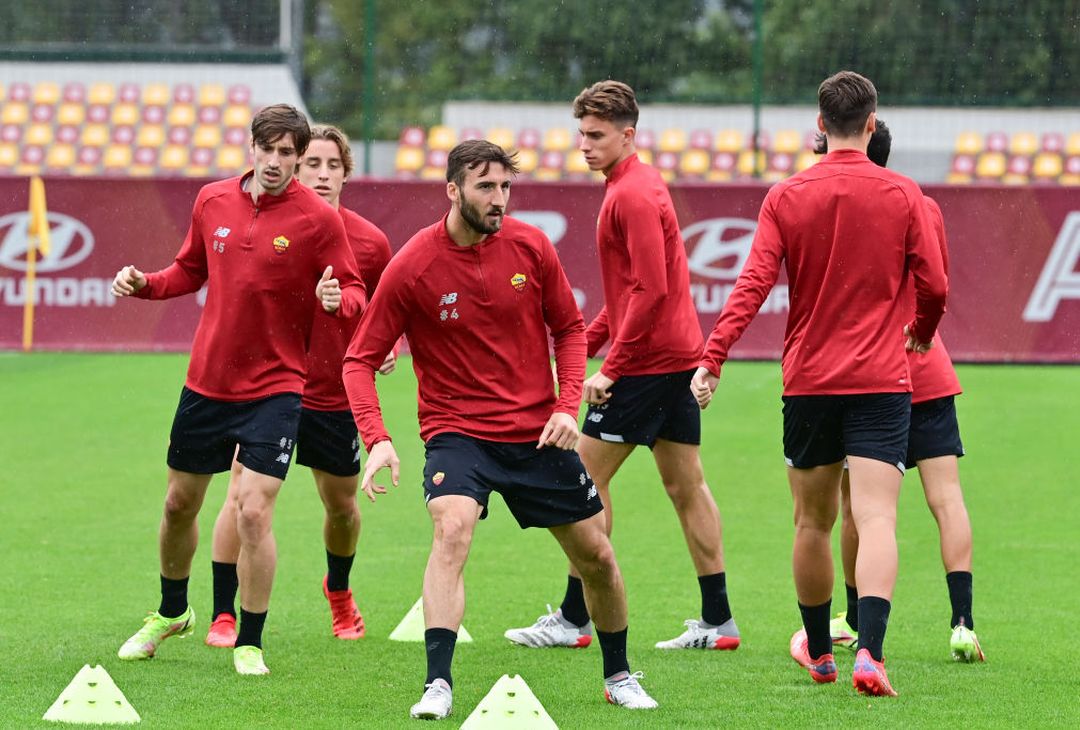 Trigoria, la rifinitura della Roma in vista del Bodo/Glimt – FOTO GALLERY - immagine 24