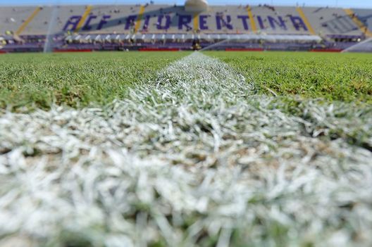 FLORENCE, ITALY - SEPTEMBER 18: General view during the Serie A match between ACF Fiorentina and Hellas Verona at Stadio Artemio Franchi on September 18, 2022 in Florence, Italy. (Photo by Gabriele Maltinti/Getty Images) Il Franchi attende, ma intanto arrivano i primi cambiamenti- immagine 2