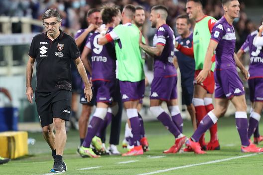 FLORENCE, ITALY - AUGUST 28: Ivan Juric manager of Torino FC shows his dejection during the Serie A match between ACF Fiorentina and Torino FC at Stadio Artemio Franchi on August 28, 2021 in Florence, Italy . (Photo by Gabriele Maltinti/Getty Images) Torino, hai il mal di trasferta? Terzultimo rendimento in A e appena 3 gol fatti- immagine 2