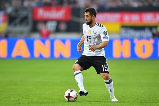  Amin Younes 