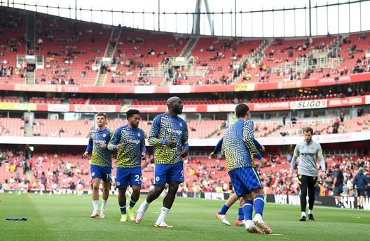 LONDON, ENGLAND - AUGUST 22: Romelu Lukaku of Chelsea warms up with teammates prior to the Premier League match between Arsenal and Chelsea at Emirates Stadium on August 22, 2021 in London, England. (Photo by Michael Regan/Getty Images) LONDON, ENGLAND - AUGUST 22: Romelu Lukaku of Chelsea warms up with teammates prior to the Premier League match between Arsenal and Chelsea at Emirates Stadium on August 22, 2021 in London, England. (Photo by Michael Regan/Getty Images)