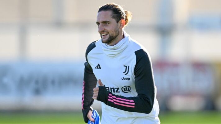 TURIN, ITALY - NOVEMBER 28: Adrien Rabiot of Juventus during a training session at JTC on November 28, 2023 in Turin, Italy. (Photo by Daniele Badolato - Juventus FC/Juventus FC via Getty Images) DAI CAMPI – Novità Rabiot! Mina, Gaetano, Caputo, Ebuehi, Sanabria, Lovato, Valeri… - immagine 1