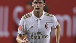 Ex Milan – Poli: “E’ stato un onore aver indossato la maglia rossonera”