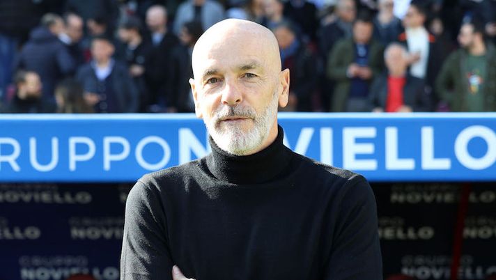 SALERNO, ITALY - JANUARY 04: Stefano Pioli AC Milan coach beforeg the Serie A match between Salernitana and AC MIlan at Stadio Arechi on January 04, 2023 in Salerno, Italy. (Photo by Francesco Pecoraro/Getty Images) Pioli: “Con Tonali d’accordo a metà. A Leao dico che il suo percorso qui non è finito” - immagine 1