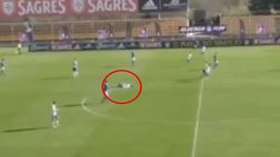 Alex Apolinario, calciatore portoghese di Terza Divisione: infarto in campo, lo salva il defibrillatore