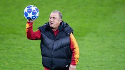 Fatih Terim al bivio derby, perde il titolo se vince il Besiktas: “Li applaudiremo…”