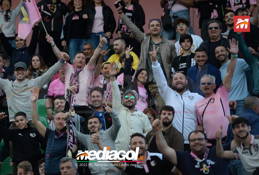 Fotogallery, i tifosi allo stadio per Palermo-Triestina 1-1 - immagine 43