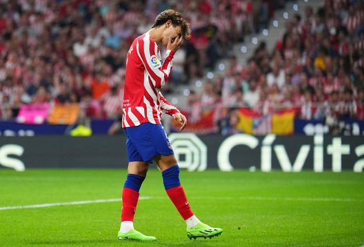 MADRID, SPAIN - SEPTEMBER 18: Joao Felix of Atletico de Madrid reacts during the LaLiga Santander match between Atletico de Madrid and Real Madrid CF at Civitas Metropolitano Stadium on September 18, 2022 in Madrid, Spain. (Photo by Angel Martinez/Getty Images) Da CR7 a JF7: Joao vuole lasciare l’Atletico e Ronaldo potrebbe fargli posto allo United- immagine 2