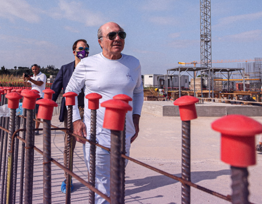 Rocco Commisso al cantiere del Viola Park Pessina: “Nessun problema per il Viola Park, lo andrò a visitare. Sul Franchi…”- immagine 2