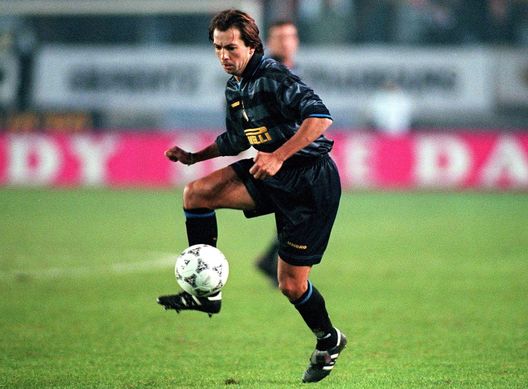 cauet (Photo by Ruediger Fessel/Bongarts/Getty Images) Cauet: “Spalletti e De Laurentiis hanno dato un segnale importante anche all’estero”- immagine 2