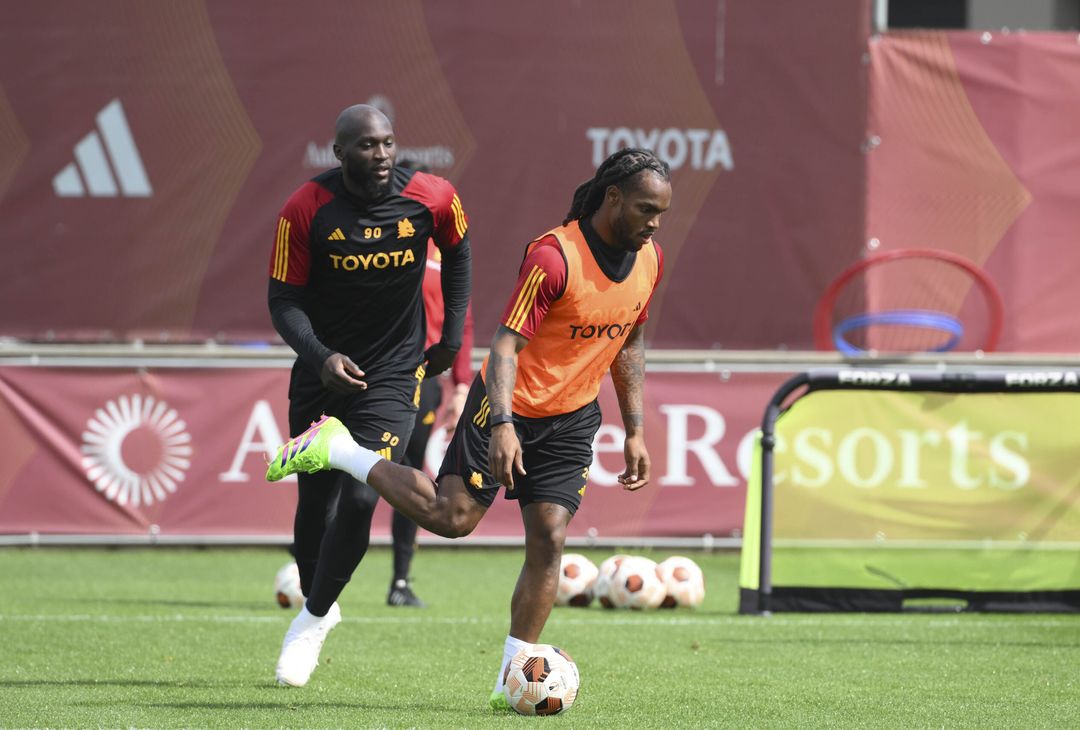 Roma, l’allenamento a due giorni dal Milan – FOTOGALLERY - immagine 3