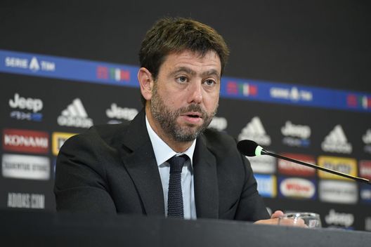 Agnelli (getty images) Juventus, terremoto societario: si dimette tutto il CdA e anche il presidente Agnelli- immagine 2