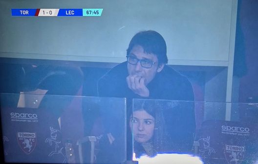 FOTO Conte torna sugli spalti di uno stadio di Serie A: ha assistito a Torino-Lecce- immagine 2