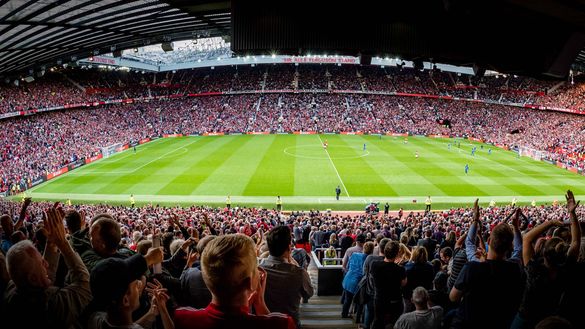 Un intero quartiere di Londra sogna, 9mila tifosi del Charlton a Old Trafford- immagine 2