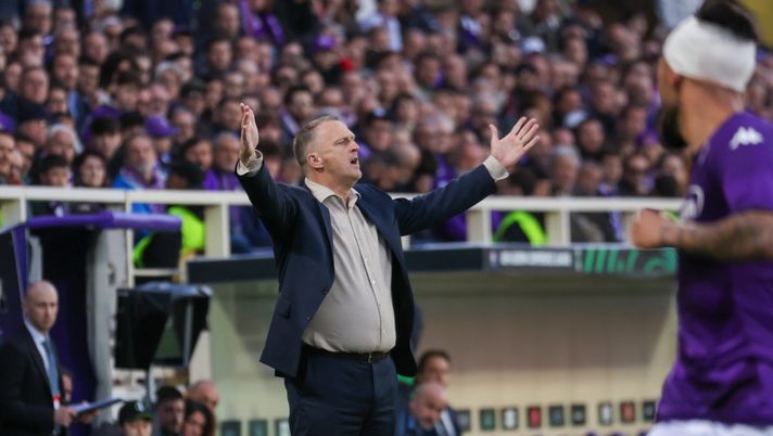 Van den Brom: “Auguro ai viola di vincere la coppa, per noi serata eccezionale” - immagine 1