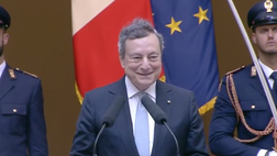 VIDEO Italia, Draghi incorona Donnarumma: “Dove stai? Che parate!”