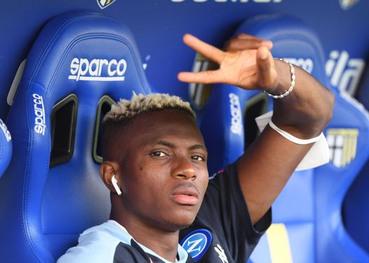 PARMA, ITALY - SEPTEMBER 20: Vìctor Osimhen of Napoli ahead of the Serie A match between Parma Calcio and SSC Napoli at Stadio Ennio Tardini on September 20, 2020 in Parma, Italy. (Photo by SSC NAPOLI/SSC NAPOLI via Getty Images) PARMA, ITALY - SEPTEMBER 20: Vìctor Osimhen of Napoli ahead of the Serie A match between Parma Calcio and SSC Napoli at Stadio Ennio Tardini on September 20, 2020 in Parma, Italy. (Photo by SSC NAPOLI/SSC NAPOLI via Getty Images)