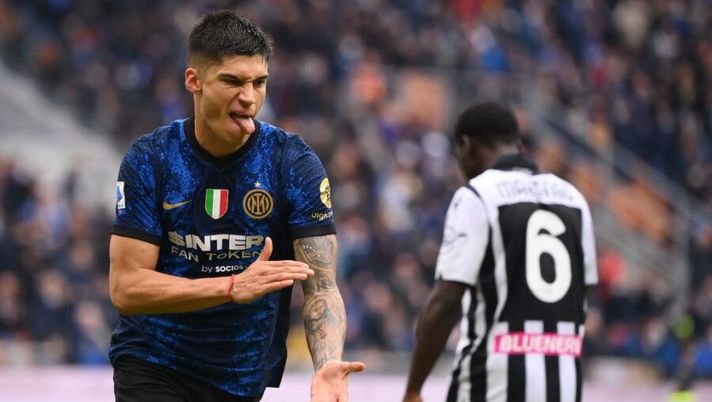 Inter, la Gazzetta: “Correa idea da titolare col Napoli! Ranocchia è in vantaggio” - immagine 1