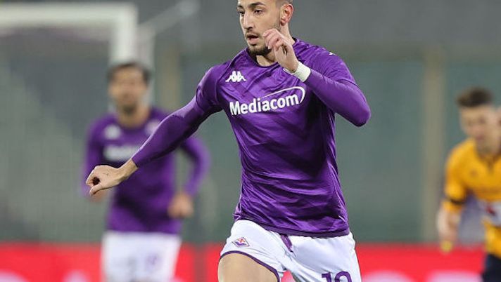 FLORENCE, ITALY - JANUARY 12: Gaetano Castrovilli of ACF Fiorentina in action during the Coppa Italia match between ACF Fiorentina and UC Sampdoria at Stadio Artemio Franchi on January 12, 2023 in Florence, Italy. (Photo by Gabriele Maltinti/Getty Images) Infortunio Castrovilli, Gazzetta: “Punto delicato, ecco i tempi minimi di recupero” - immagine 1