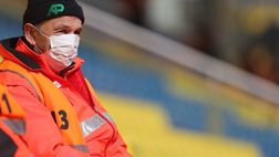 Codacons: “Tamponi a giocatori e vip e non a medici e infermieri, è abuso d’ufficio”