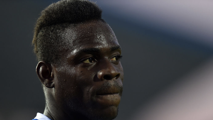 Inter-Verona, Balotelli: “Bastoni da espulsione. Dimarco, esultanza assurda” - immagine 1