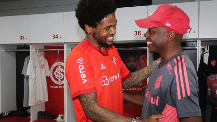 Fibrillazione Porto Alegre: dopo 16 anni torna il figliol prodigo Luiz Adriano… - immagine 1