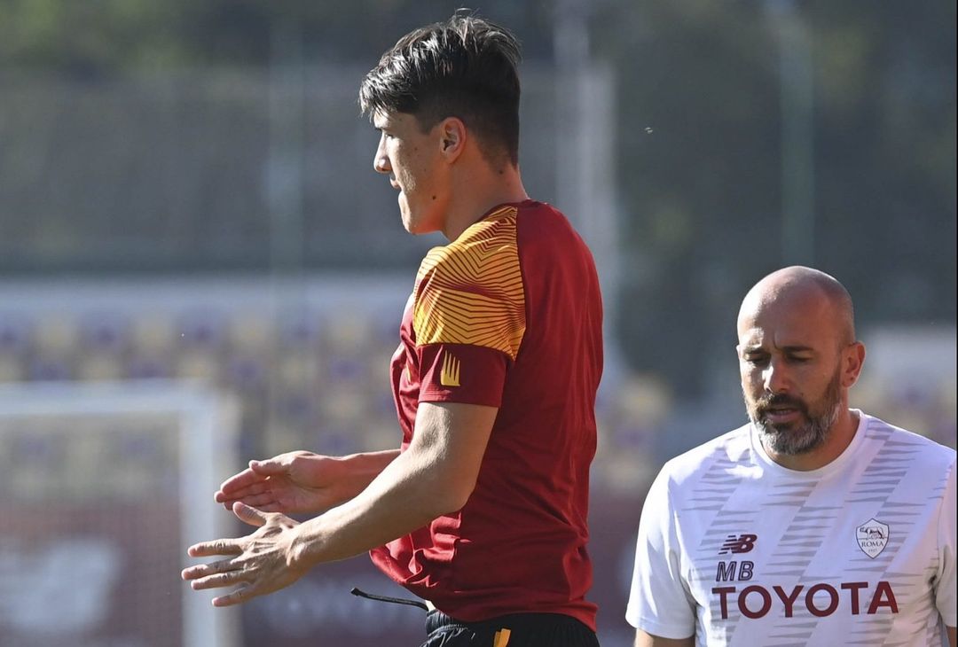 Trigoria, ripresa in vista della Samp: in campo Zaniolo e Karsdorp – FOTO GALLERY - immagine 39