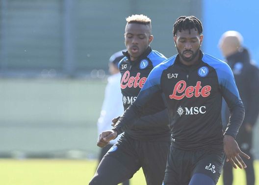 UFFICIALE – Verso la Salernitana, Kvaratskhelia resta a casa e non si allena: il motivo- immagine 2