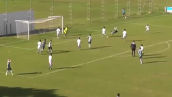 VIDEO / Altro che Higuita: in brasile fanno di meglio, lo Scorpione fa gol!