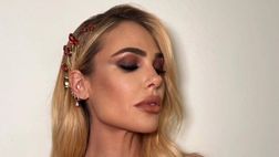 VIDEO / Ilary Blasi ha scelto il rosso: l’ultimo look sfoggiato all’isola