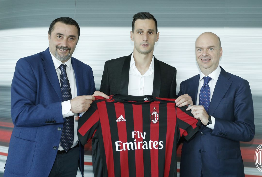 GALLERY – Kalinic al Milan: le foto dei suoi primi giorni rossoneri - immagine 20