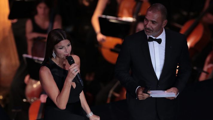 Ilaria D'Amico e Ruud Gullit al The Best FIFA Football Awards 2019, Getty Images Ilaria D'Amico e Ruud Gullit al The Best FIFA Football Awards 2019, Getty Images