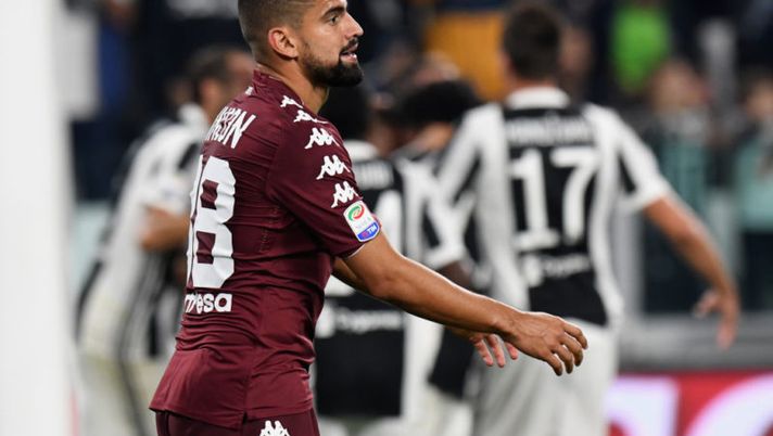TURIN, ITALY - SEPTEMBER 23: Tomas Rincon of Torino FC reacts during the Serie A match between Juventus and Torino FC on September 23, 2017 in Turin, Italy. (Photo by Alessandro Sabattini/Getty Images ) Edera torna in gruppo, ma Rincon è KO: il verdetto del Torino sull’infortunio alla caviglia - immagine 1
