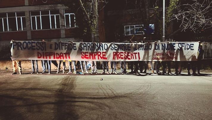 Tifosi carraresi e massesi: la resa dei conti in Tribunale dopo la guerriglia urbana di settembre Tifosi carraresi e massesi: la resa dei conti in Tribunale dopo la guerriglia urbana di settembre - immagine 1