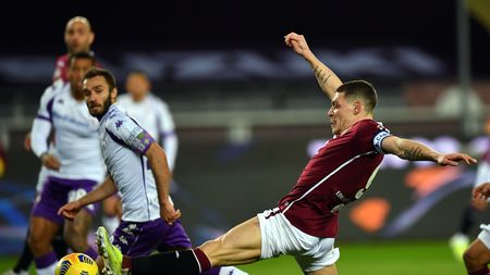 TURIN, ITALY - JANUARY 29: Andrea Belotti of Torino scores during the Serie A match between Torino FC and ACF Fiorentina at Stadio Olimpico di Torino on January 29, 2021 in Turin, Italy. (Photo by Valerio Pennicino/Getty Images) TURIN, ITALY - JANUARY 29: Andrea Belotti of Torino scores during the Serie A match between Torino FC and ACF Fiorentina at Stadio Olimpico di Torino on January 29, 2021 in Turin, Italy. (Photo by Valerio Pennicino/Getty Images)