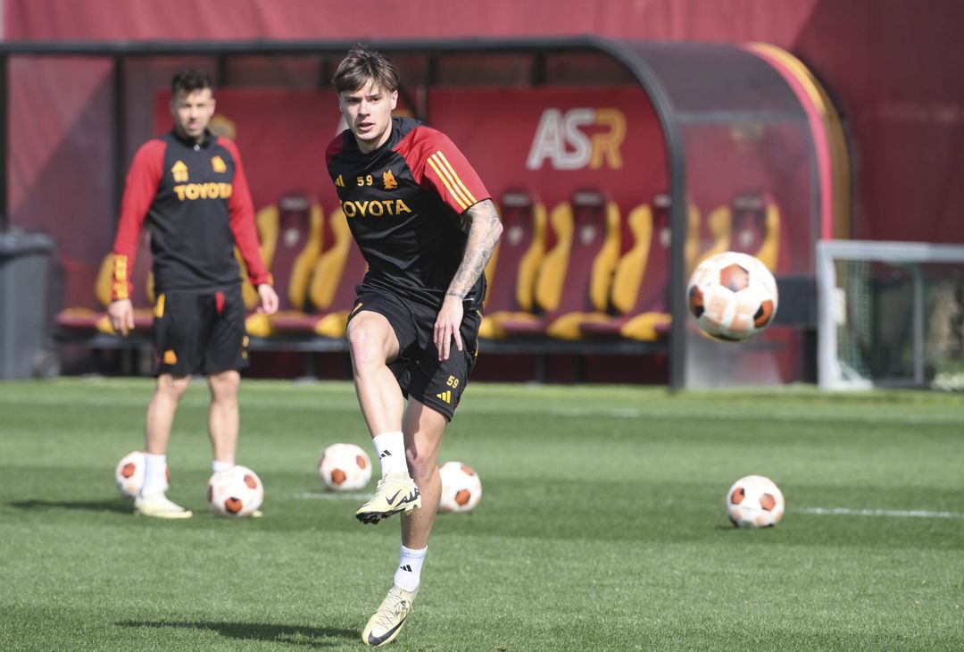 Roma, l’allenamento in vista del Brighton: out Kristensen – FOTO GALLERY - immagine 8