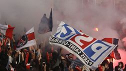 VIDEO Psg campione, la festa dei tifosi fuori dallo stadio