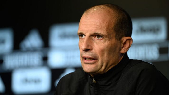TURIN, ITALY - NOVEMBER 30: Juventus head coach Massimiliano Allegri during a press conference at Allianz Stadium on November 30, 2023 in Turin, Italy. (Photo by Daniele Badolato - Juventus FC/Juventus FC via Getty Images) Allegri: “Decisione presa su Kean titolare! Iling, Chiesa, Yildiz, Milik e su Scanavino e il mio futuro…” - immagine 1
