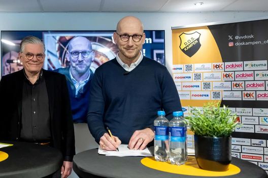 Olanda, gli amatori del DOS Kampen in 6′ serie: dal prossimo anno li allena Jaap Stam!- immagine 5