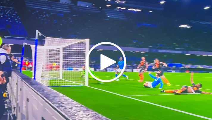 VIDEO Napoli-Torino 1-0: assist al bacio di Mario Rui, Kvara colpisce: azzurri in vantaggio - immagine 1
