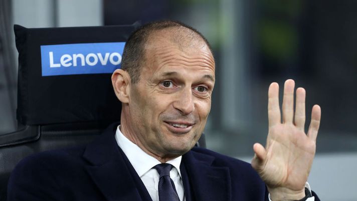 MILAN, ITALY - MARCH 19: Massimiliano Allegri, Manager of Juventus, reacts prior to the Serie A match between FC Internazionale and Juventus at Stadio Giuseppe Meazza on March 19, 2023 in Milan, Italy. (Photo by Marco Luzzani/Getty Images) Gazzetta: “La Juve 2023/4 ripartirà da questi due giovanissimi: sono intoccabili” - immagine 1