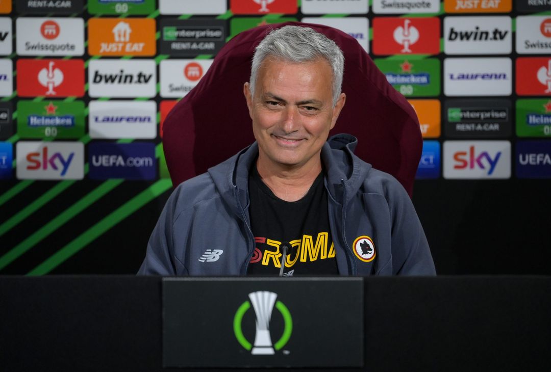La conferenza di Mourinho e Cristante alla vigilia di Roma-Leicester – FOTO GALLERY - immagine 14