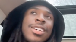 VIDEO / Kean canta scatenato in auto. L’attaccante della Juve si lascia andare in macchina