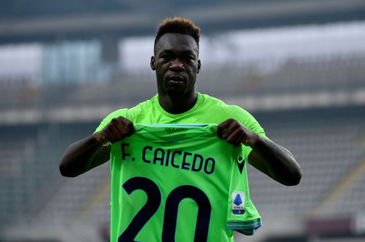 TURIN, ITALY - NOVEMBER 01: Felipe Caicedo of SS Lazio celebrates a fourth goal during the Serie A match between Torino FC and SS Lazio at Stadio Olimpico di Torino on November 01, 2020 in Turin, Italy. (Photo by Marco Rosi - SS Lazio/Getty Images) TURIN, ITALY - NOVEMBER 01: Felipe Caicedo of SS Lazio celebrates a fourth goal during the Serie A match between Torino FC and SS Lazio at Stadio Olimpico di Torino on November 01, 2020 in Turin, Italy. (Photo by Marco Rosi - SS Lazio/Getty Images)