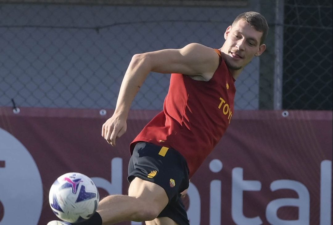 Roma, rifinitura prima del Monza: Belotti c’è. Squadra in ritiro – FOTO GALLERY - immagine 53