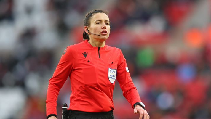 L’Italia apre le porte all’arbitro Monzul: dalla guerra alla Serie A femminile - immagine 1