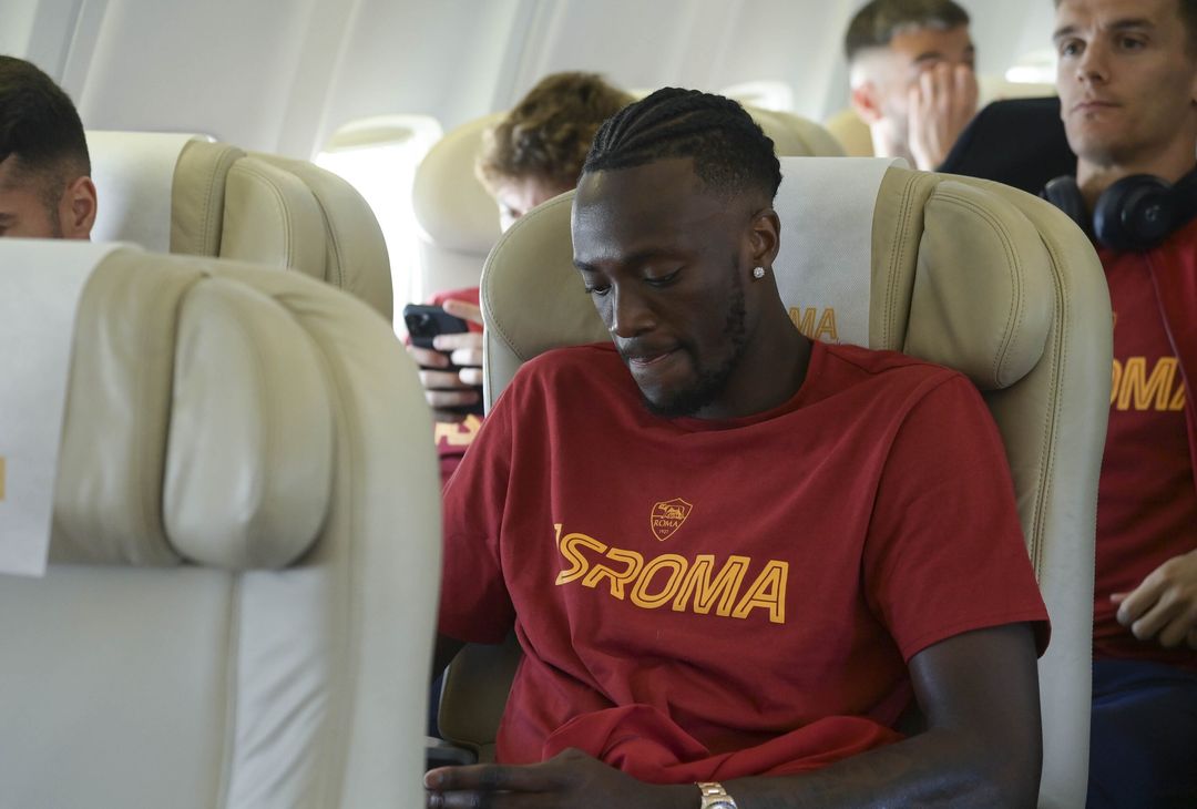 Roma, la partenza per Budapest: domani la finale di Europa League – FOTO GALLERY - immagine 20