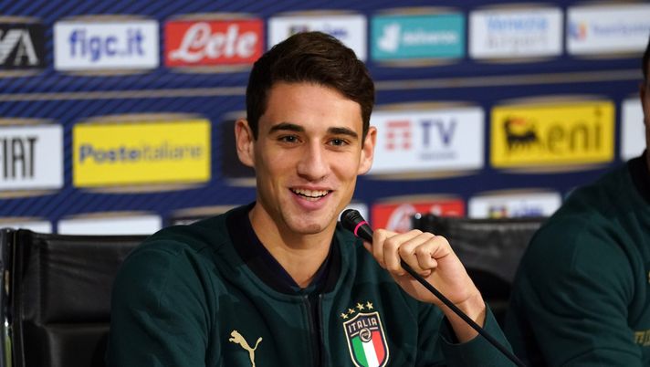 FLORENCE, ITALY - NOVEMBER 12:  Andrea Cistana of Italy speaks with the media during Italy press conference at Centro Tecnico Federale di Coverciano on November 12, 2019 in Florence, Italy.  (Photo by Claudio Villa/Getty Images) 